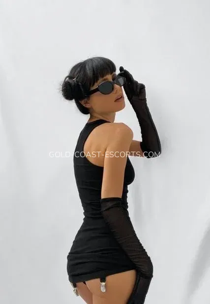 Gold Coast escorts Emilia — 4