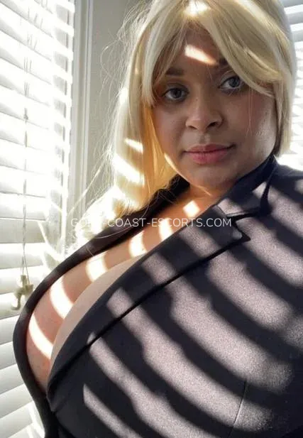 Gold Coast escorts Karolina — 5