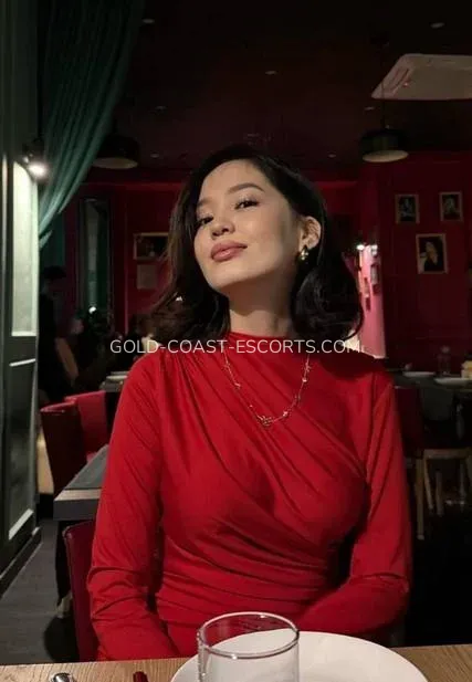 Gold Coast escorts Naomi — 5