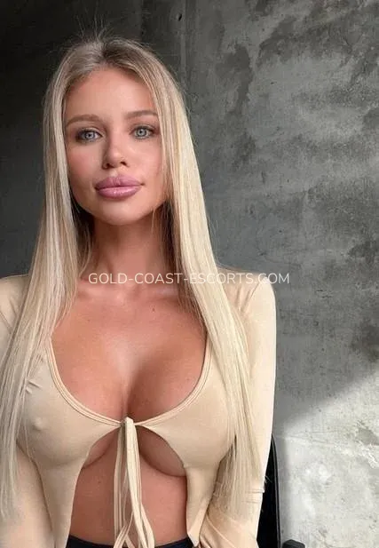 Gold Coast escorts Adriana — 3