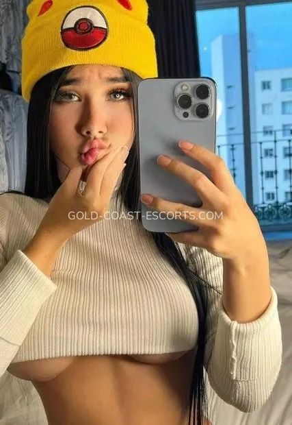 Gold Coast escorts Elin — 2