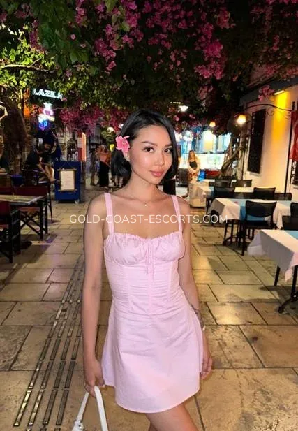 Gold Coast escorts Paris — 1