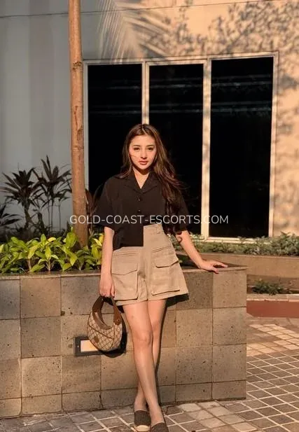 Gold Coast escorts Yvonne — 3