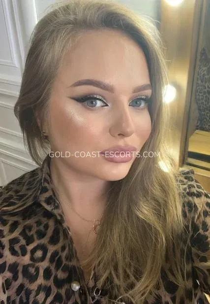 Gold Coast escorts Elsa — 4