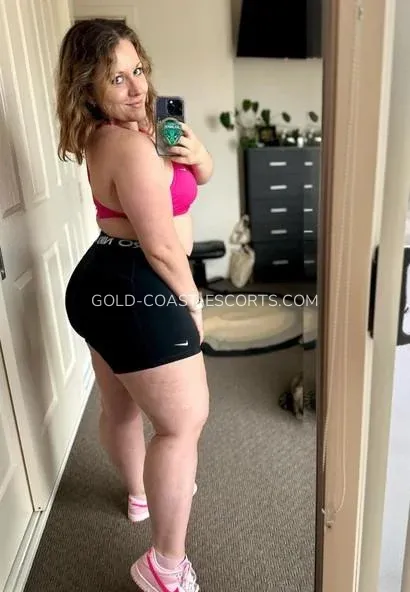 Gold Coast escorts Linda — 3