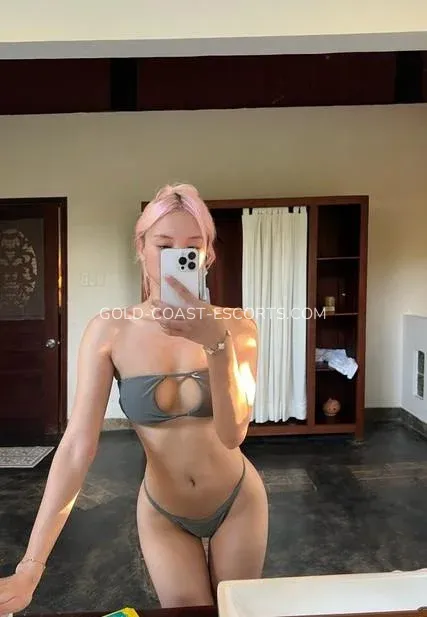Gold Coast escorts Lovisa — 1