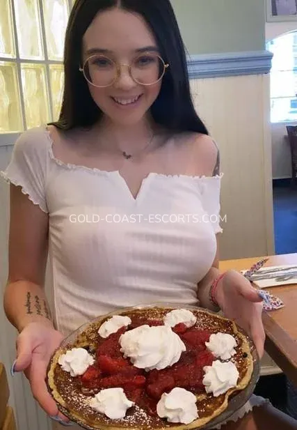 Gold Coast escorts Lindsay — 3