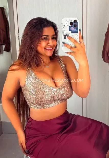 Gold Coast escorts Maggie — 4