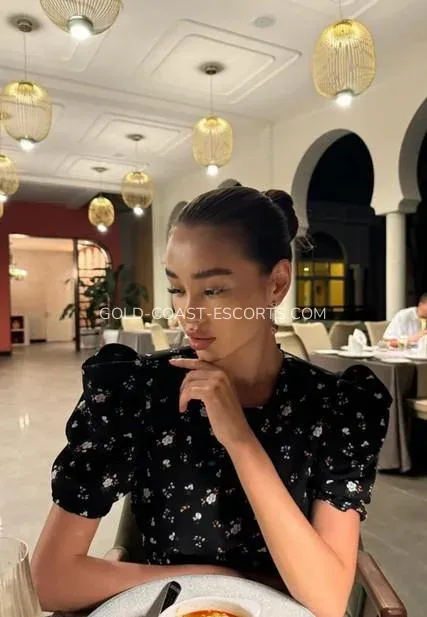 Gold Coast escorts Kyra — 3