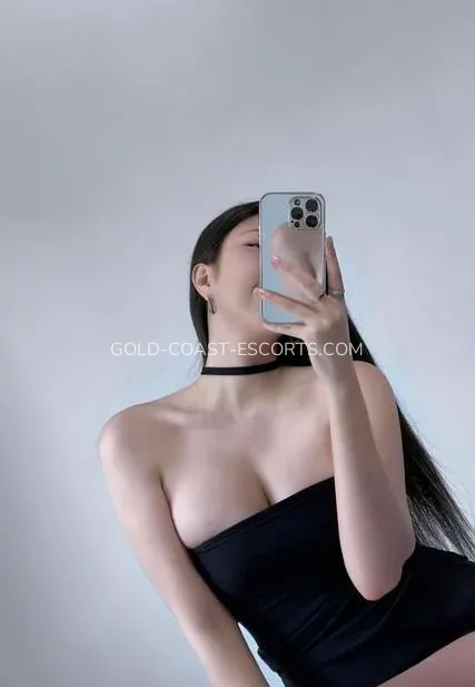 Gold Coast escorts Melanie — 6