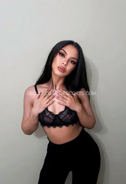 Gold Coast escorts Elin — 2