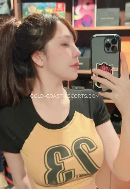 Gold Coast escorts Ariana — 1