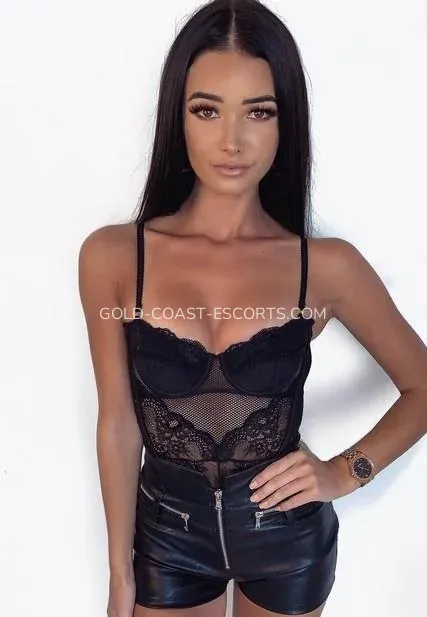 Gold Coast escorts Laura — 7