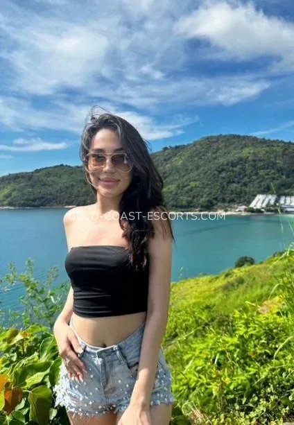 Gold Coast escorts Helena — 1