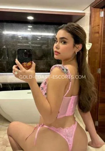 Gold Coast escorts Helena — 3