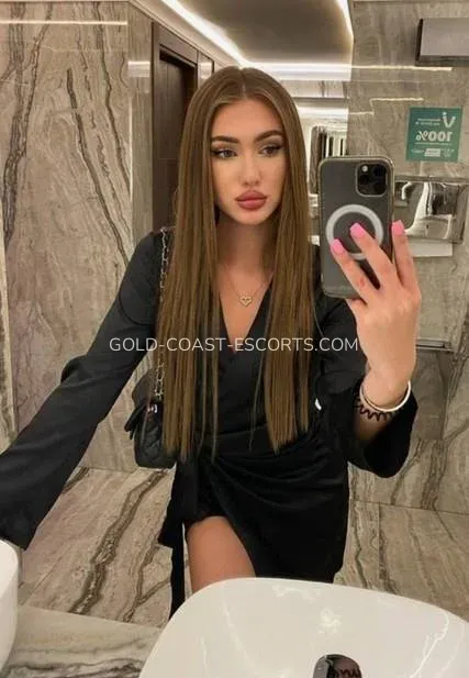 Gold Coast escorts Adriana — 4
