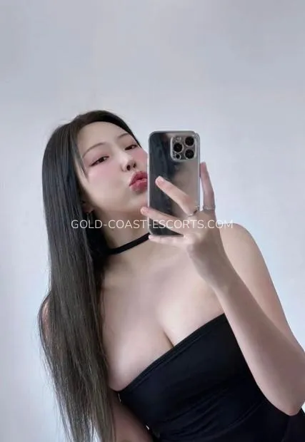 Gold Coast escorts Melanie — 2