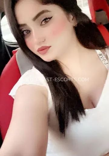 Gold Coast escorts Caitlyn — 3