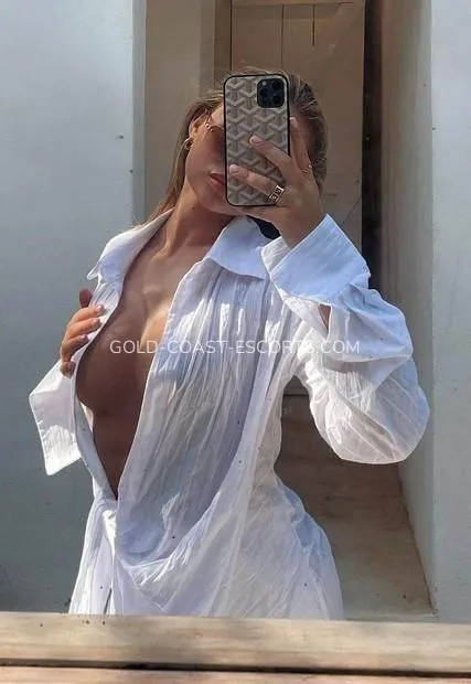 Gold Coast escorts Clara — 2
