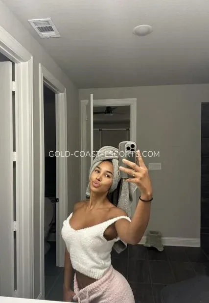 Gold Coast escorts Abigail — 7