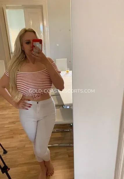 Gold Coast escorts Karolina — 1