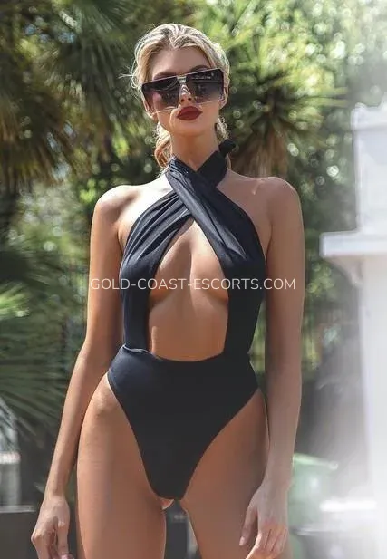 Gold Coast escorts Carly — 1