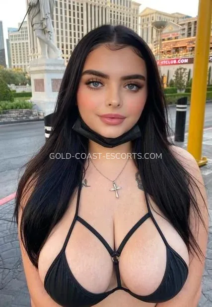 Gold Coast escorts Emilia — 3