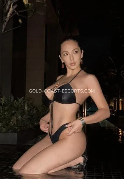 Gold Coast escorts Melanie — 9