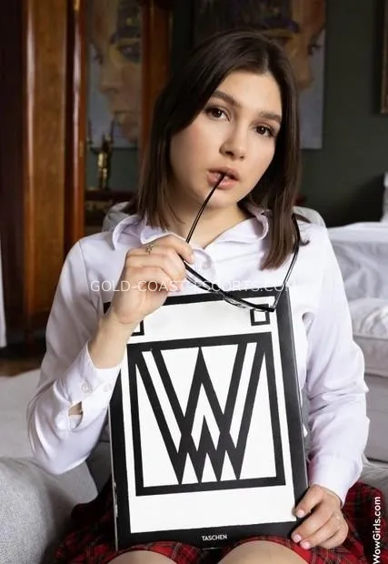 Gold Coast escorts linnéa