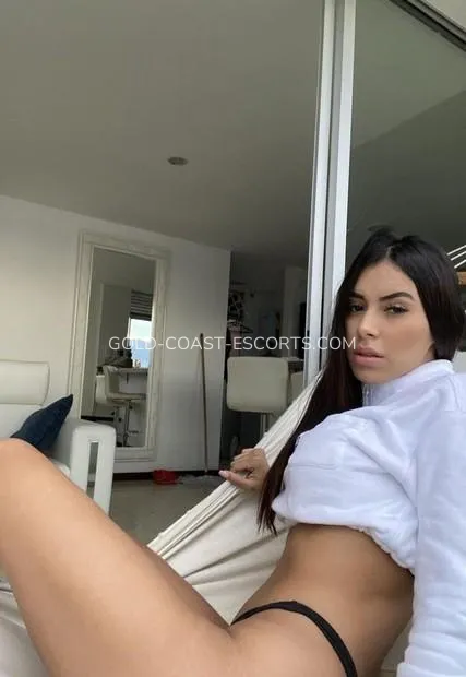 Gold Coast escorts Mackenzie — 2
