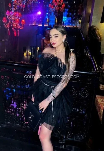 Gold Coast escorts Carly — 6