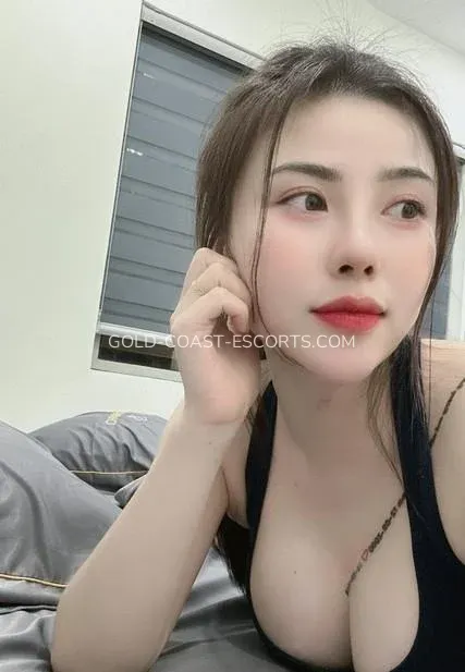 Gold Coast escorts Lovisa — 5