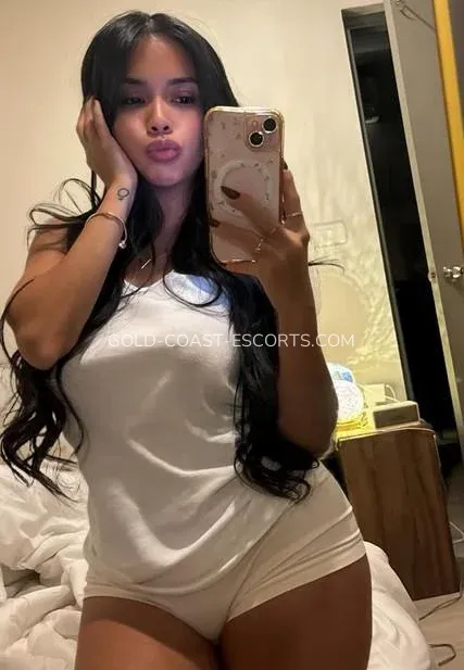 Gold Coast escorts Julia — 1